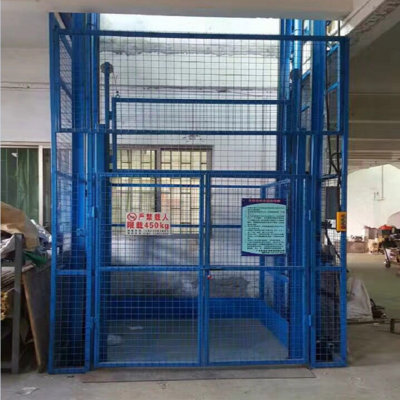 导轨式液压升降平台